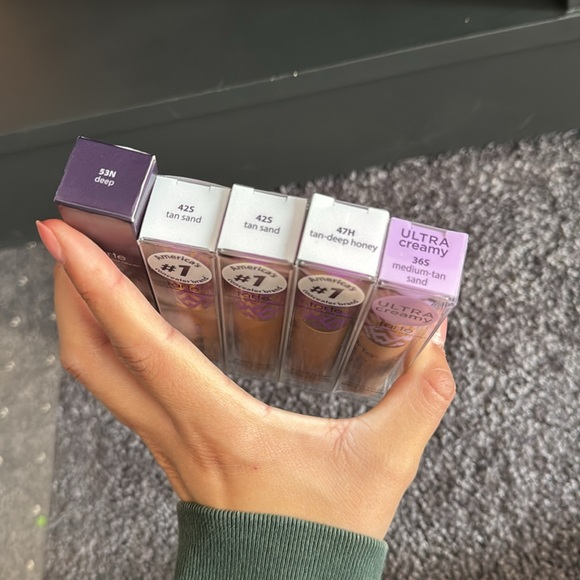 Tarte  concealers - Picture 2 of 2